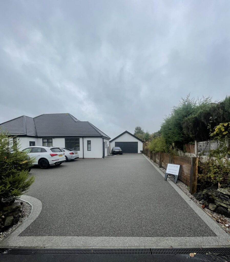 choosing-the-best-tarmac-driveways-in-royton